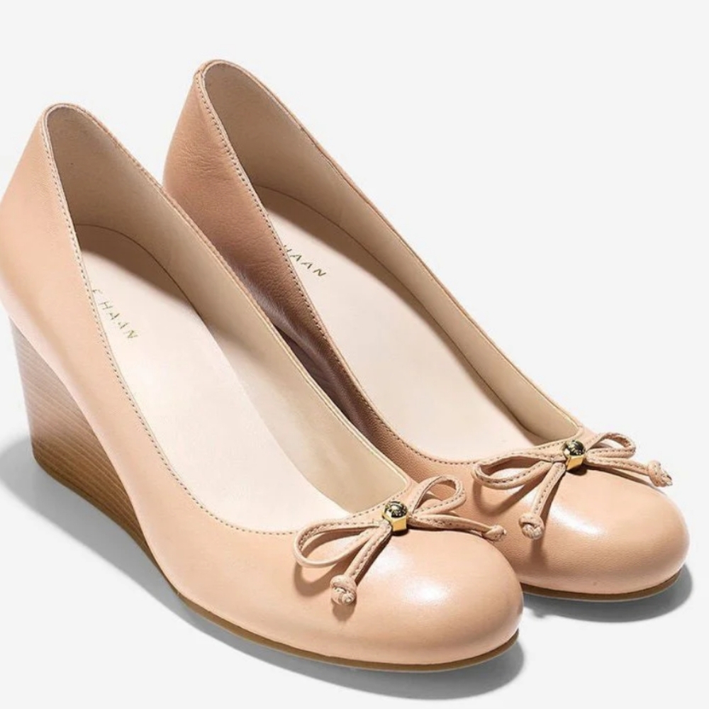Cole Haan Women's Elsie Wedge in Tan